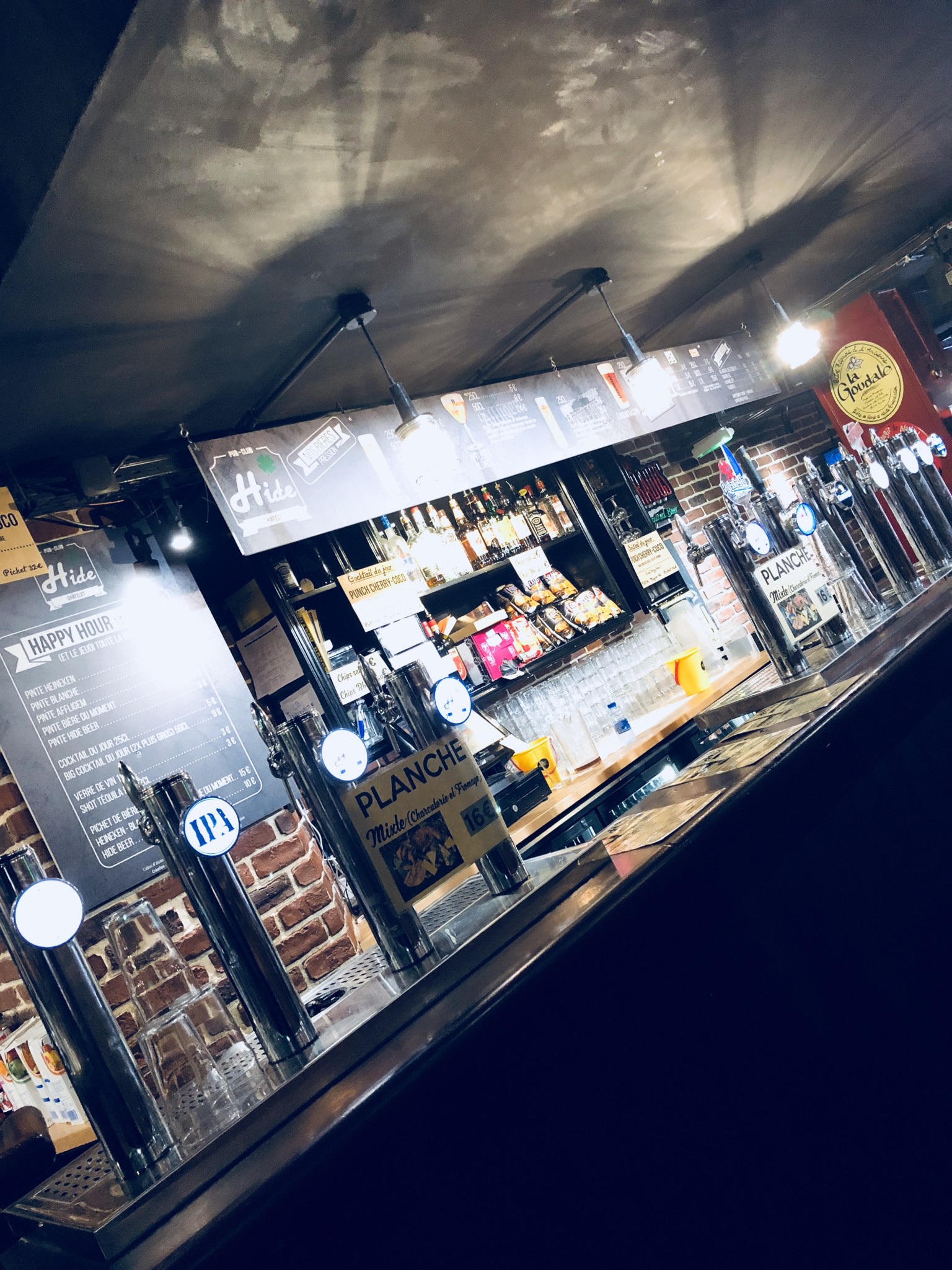 HIDE Pub Club Châtelet Paris Discothèque / Party / Musique HidePubs